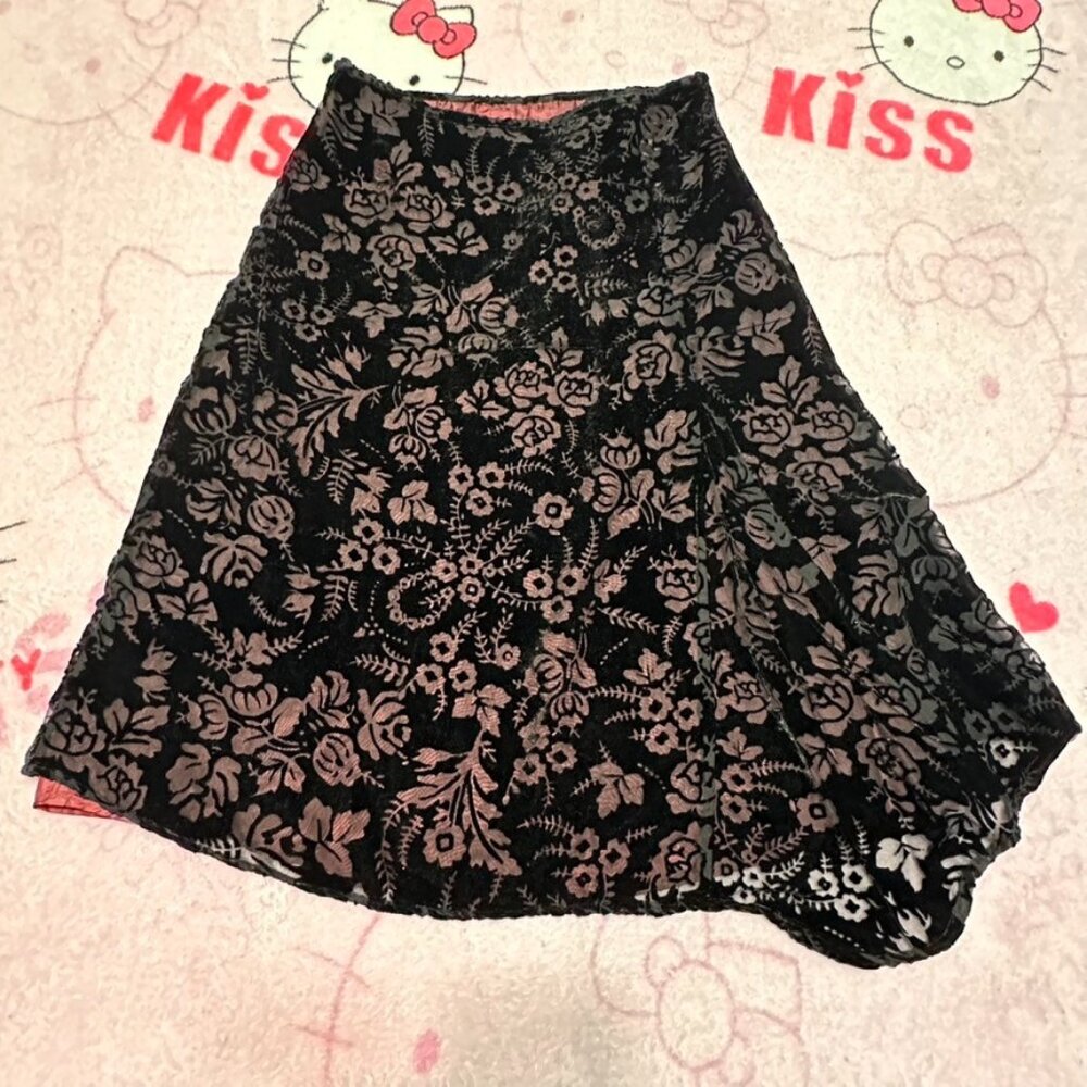whimsy goth velvet layered floral skirt